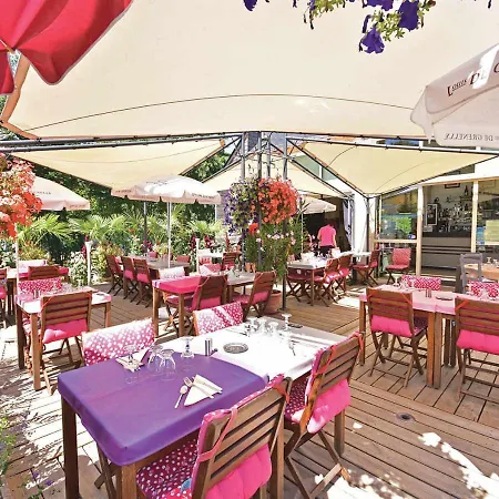 Domaine De La Breche Camping Varennes-sur-Loire