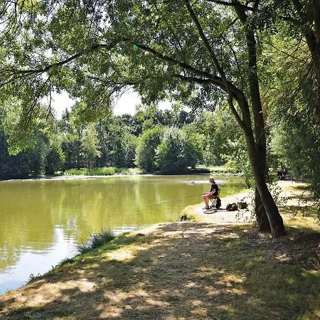 Camping Domaine De La Breche *